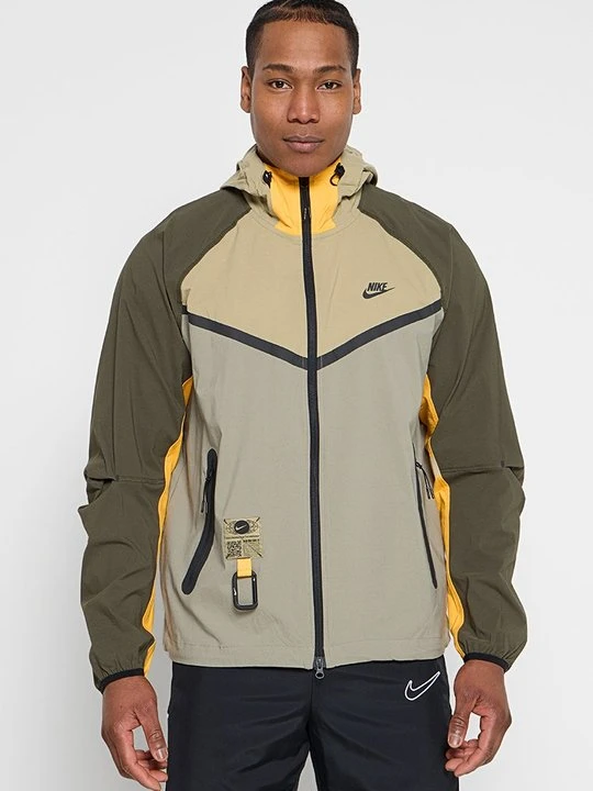 Zdjęcie produktu Kurtka sportowa Nike zielony