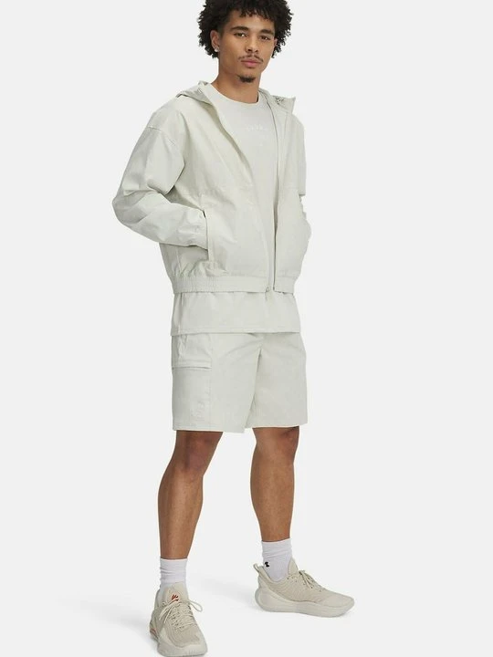 Zdjęcie produktu Kurtka sportowa Under Armour biały
