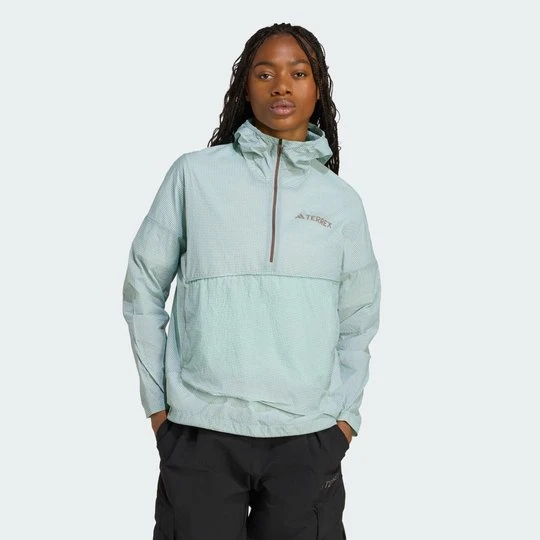 Zdjęcie produktu Kurtka Terrex Xploric Wind Adidas Semi Flash Aqua
