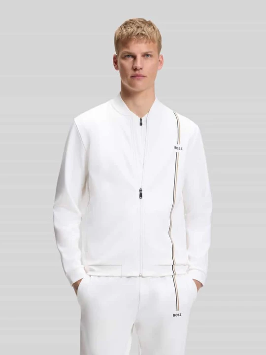 Zdjęcie produktu kurtka treningowa o kroju regular fit z detalami z logo Boss Biały