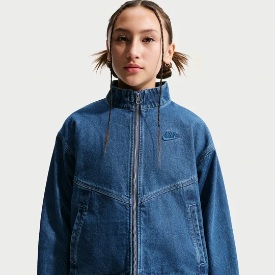 Zdjęcie produktu Kurtka z denimu dla dużych dzieci Nike Collection Windrunner - Niebieski