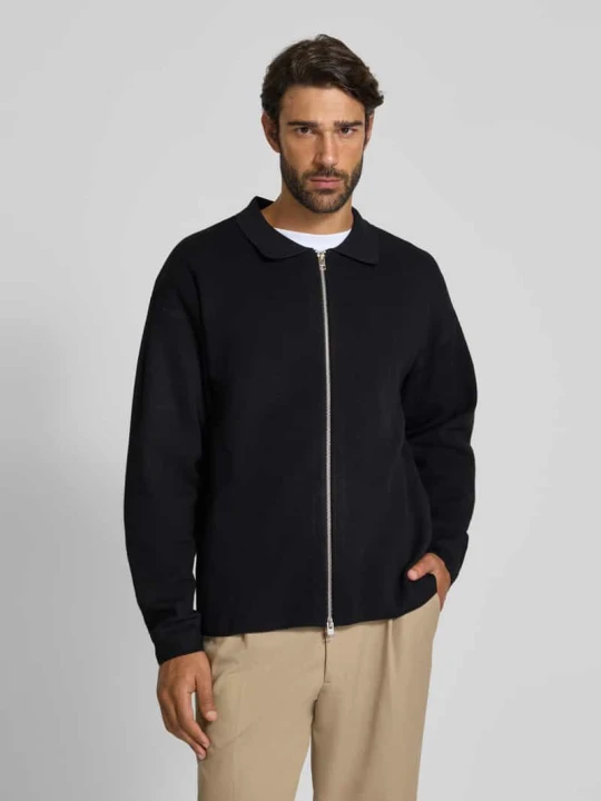 Zdjęcie produktu Kurtka z dzianiny z zamkiem błyskawicznym dwustronnym model ‘BRADFORT’ Jack&Jones Czarny