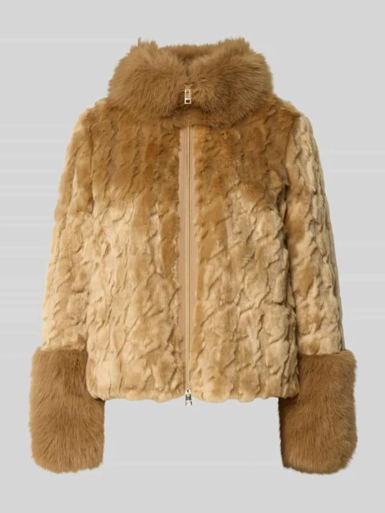Zdjęcie produktu kurtka z imitacji futra o kroju regular fit z zamkiem błyskawicznym dwustronnym model 'COLLECTIONS D' Marc Cain Camel