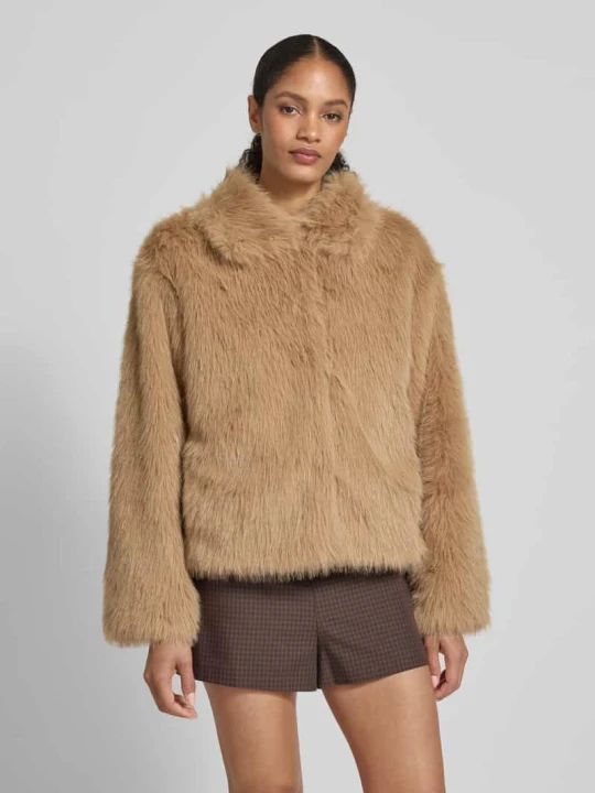 Zdjęcie produktu Kurtka z imitacji futra z wykładanym kołnierzem Jake*s Camel