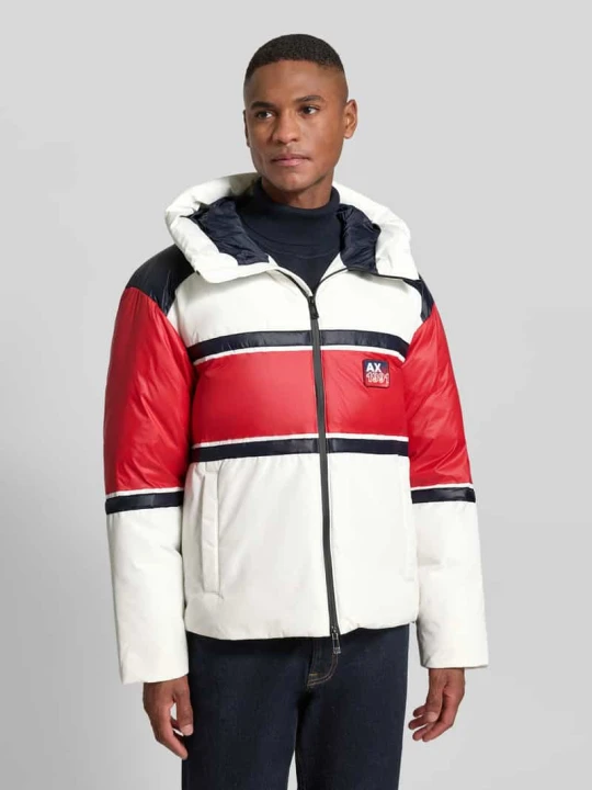 Zdjęcie produktu Kurtka z kapturem Armani Exchange Biały