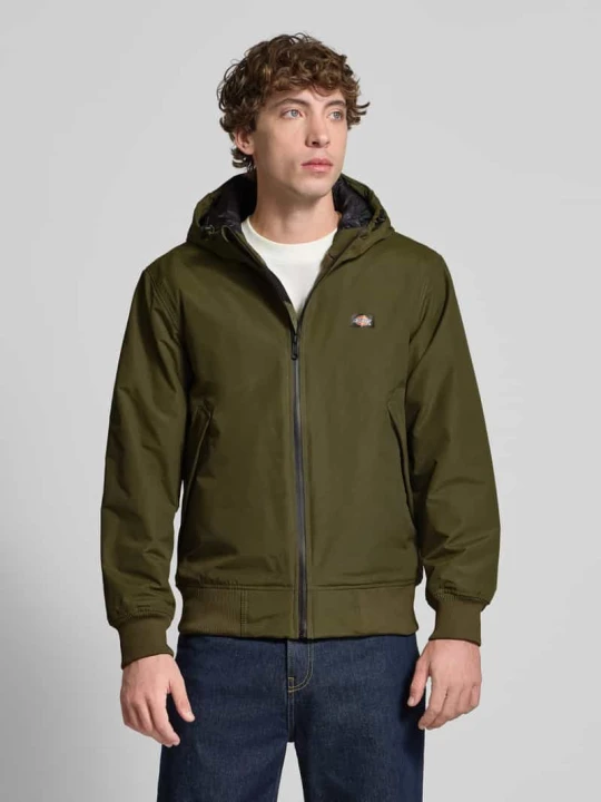 Zdjęcie produktu Kurtka z kapturem i logo model ‘NEW SARPY JACKET’ Dickies Oliwkowy