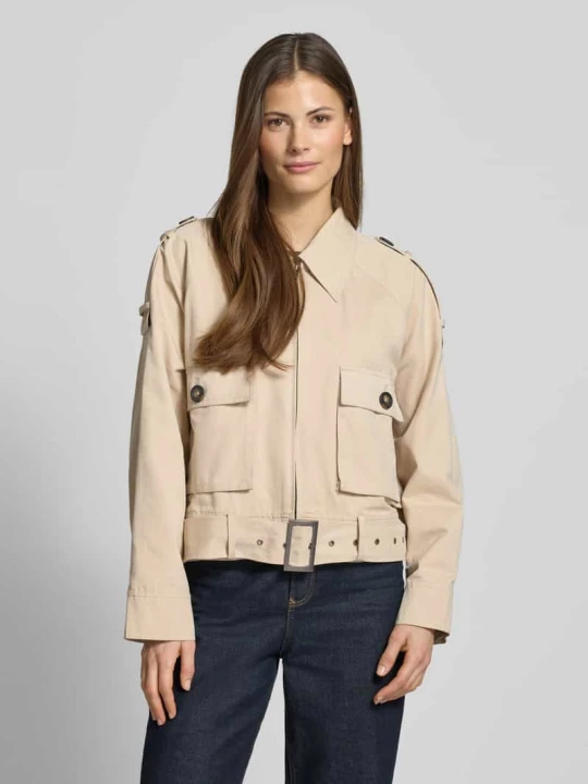 Zdjęcie produktu Kurtka z kieszeniami z patką i paskiem Model 'Lyon' My Essential Wardrobe Piaskowy