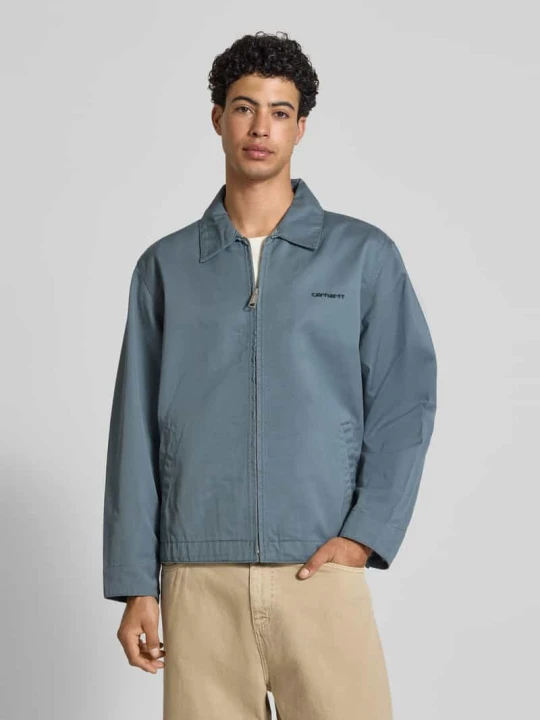 Zdjęcie produktu Kurtka z naszywką z logo i kieszeniami wpuszczanymi Carhartt WIP