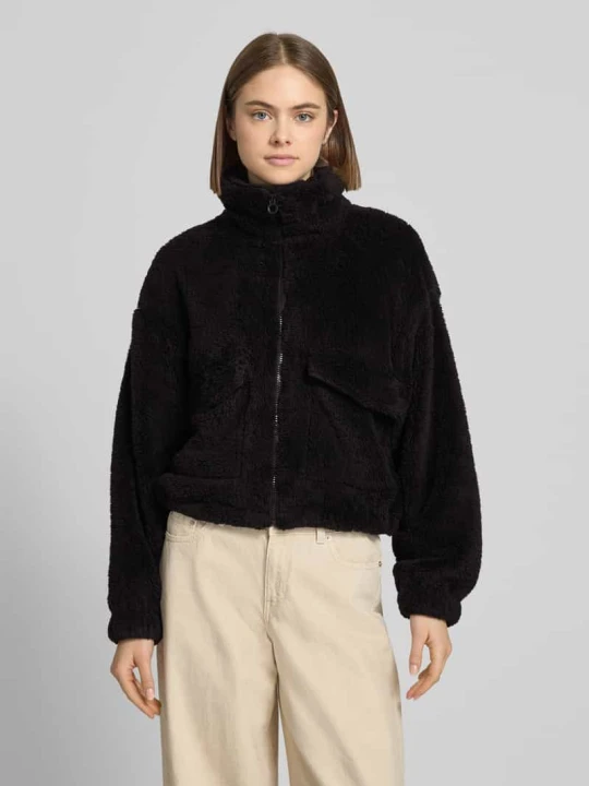 Zdjęcie produktu Kurtka z polaru o kroju loose fit ze stójką model „ANNA CONTACT” Only Czarny