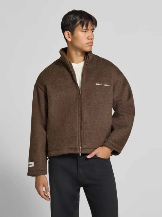 Zdjęcie produktu Kurtka z polaru z wyhaftowanym logo i zamkiem błyskawicznym dwustronnym Another Cotton Lab Średniobrązowy