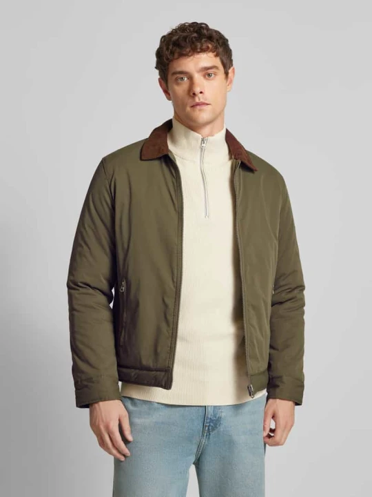 Zdjęcie produktu Kurtka z wpuszczanymi kieszeniami model ‘Tarrington’ Pepe Jeans Oliwkowy
