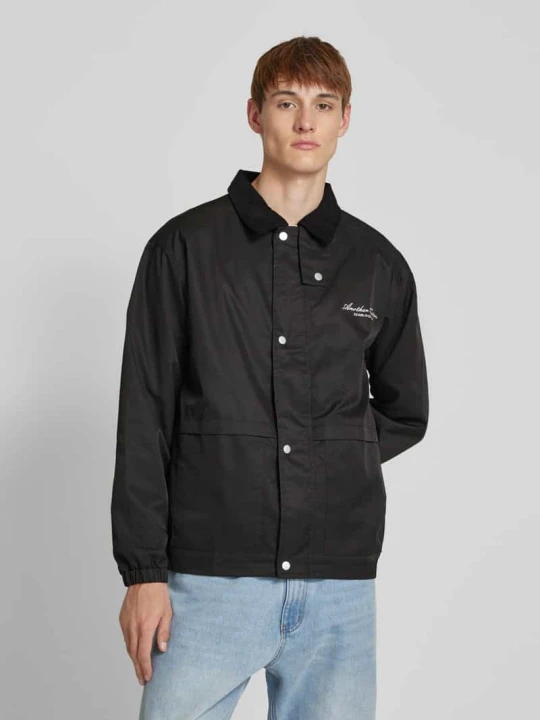 Zdjęcie produktu Kurtka z wyhaftowanym logo Another Cotton Lab Czarny