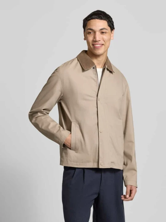 Zdjęcie produktu Kurtka z wykładanym kołnierzem Model 'GRAHAM' Jack&Jones Piaskowy