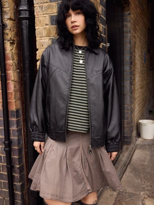 Zdjęcie produktu Kurtka ze skóry ekologicznej BDG Urban Outfitters czarny