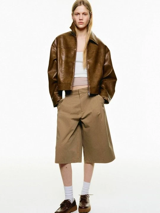 Zdjęcie produktu Kurtka ze skóry ekologicznej Bershka ciemnobrązowy