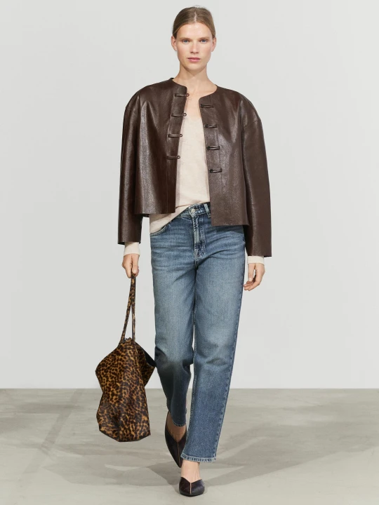 Zdjęcie produktu Kurtka Ze Skóry Nappa Z Zapięciem Na Kołeczki - Brązowy - Massimo Dutti - Female