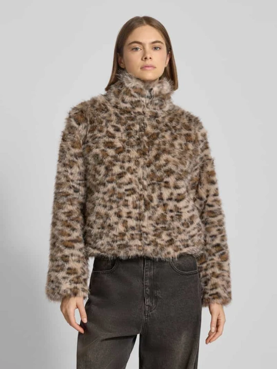 Zdjęcie produktu Kurtka ze sztucznego futra model ‘JENNIFER’ Noisy May Średniobrązowy melanż