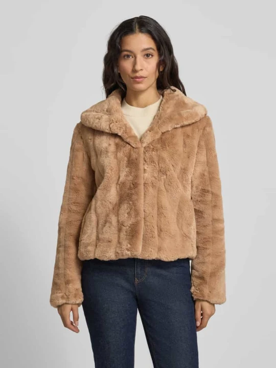 Zdjęcie produktu Kurtka ze sztucznego futra model ‘NEW SOPHY’ Guess Średniobrązowy