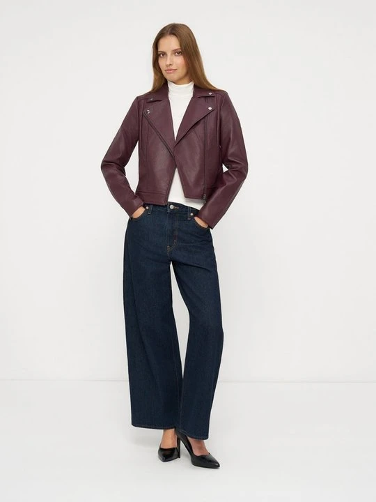 Zdjęcie produktu Kurtka ze sztucznej skóry Vero Moda czerwony
