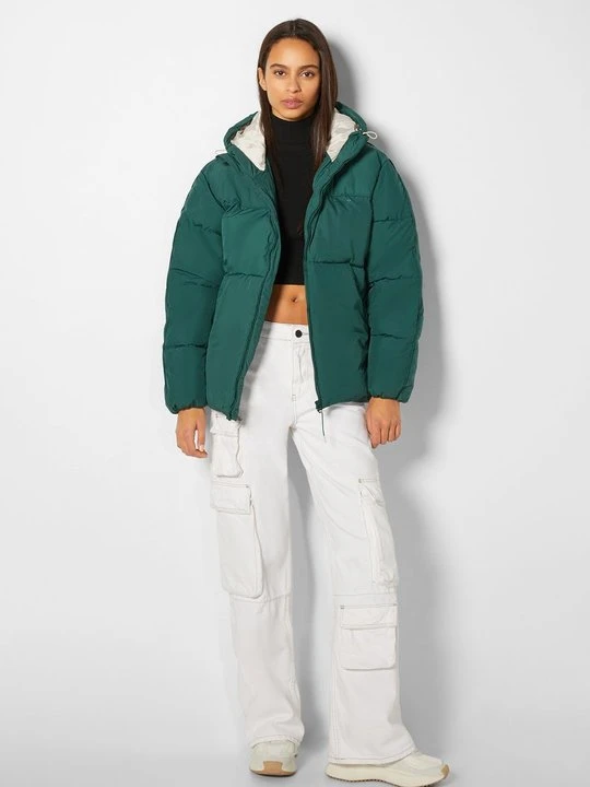 Zdjęcie produktu Kurtka zimowa Bershka ciemnozielony