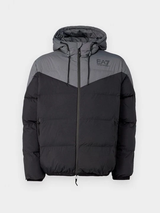 Zdjęcie produktu Kurtka zimowa EA7 Emporio Armani czarny