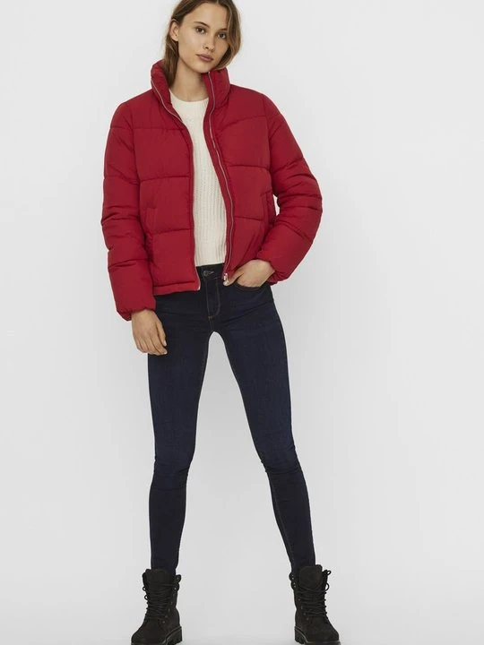 Zdjęcie produktu Kurtka zimowa Vero Moda czerwony