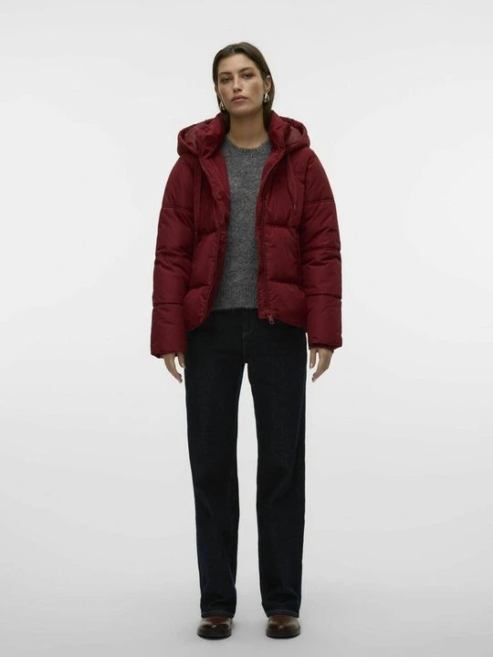 Zdjęcie produktu Kurtka zimowa Vero Moda czerwony