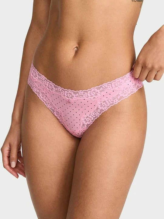 Zdjęcie produktu Lace Trim Stringi bawełniane z koronką Lace-Trim Victoria's Secret Różowy