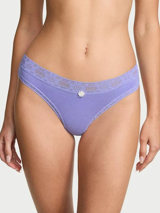 Zdjęcie produktu Lace Trim Stringi bawełniane z koronką szydełkową Lace-Trim Victoria's Secret Niebieski