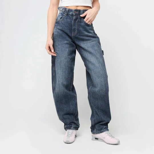 Zdjęcie produktu Ladies Balloon Fit Jeans Urban Classics niebieski
