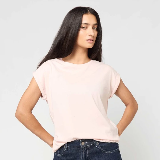 Zdjęcie produktu Ladies Extended Shoulder Tee Urban Classics różowy