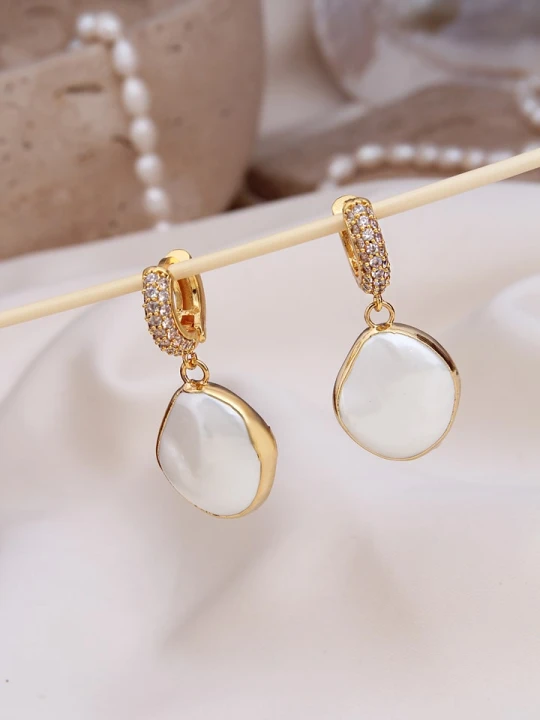 Zdjęcie produktu L'Atelier de Gaia Pozłacane kolczyki z perłami i cyrkoniami rozmiar: onesize