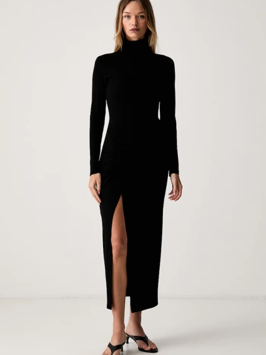 Zdjęcie produktu Le Privé sukienka bodycon z wiskozą SAPHIRA NOIR czarny