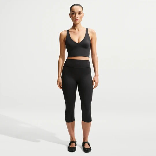 Zdjęcie produktu Legginsy damskie o skróconym kroju z wysokim stanem 43 cm NikeSKIMS Matte - Czerń