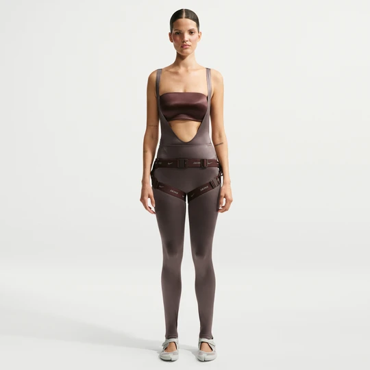Zdjęcie produktu Legginsy damskie z wzmocnionym szwem i wysokim stanem 74 cm NikeSKIMS Satin Shine - Brązowy