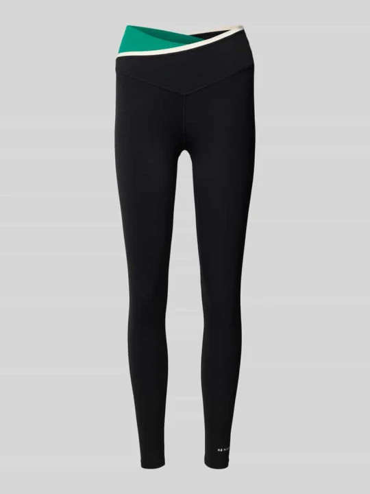 Zdjęcie produktu Legginsy typu slim fit z nadrukiem logo P.E Nation Czarny