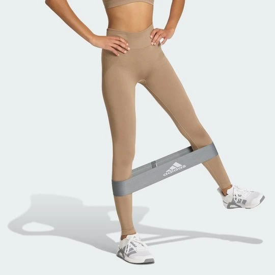Zdjęcie produktu Legginsy Workout Essentials Knit Scrunch 7/8 Adidas