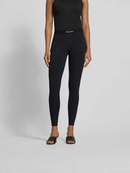 Zdjęcie produktu Legginsy z detal z logo Black Palms