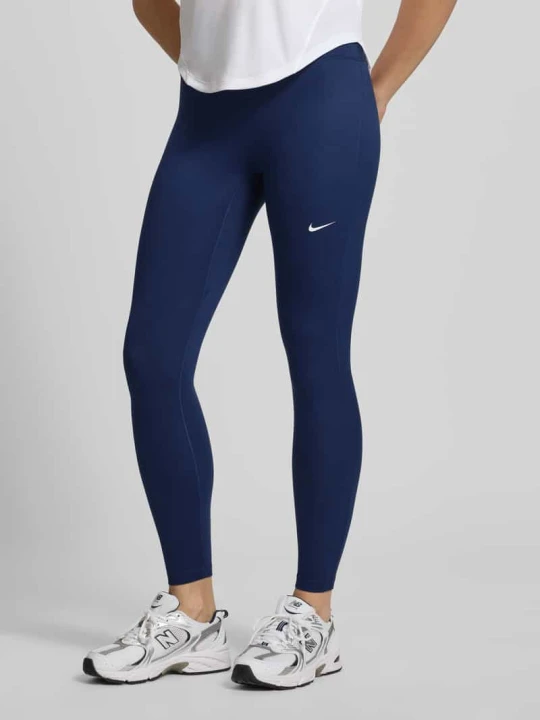 Zdjęcie produktu Legginsy z elastycznym pasem i logo Nike Ciemnoniebieski