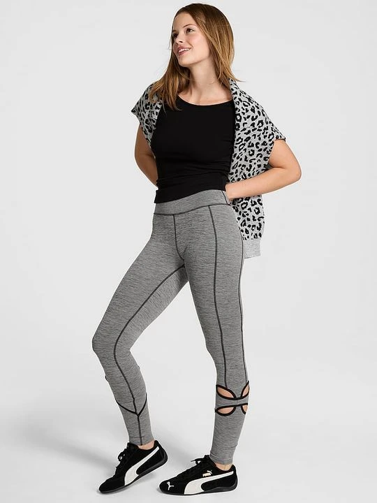 Zdjęcie produktu Legginsy z wycięciem Relay Victoria's Secret Czarny
