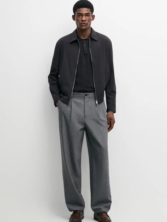 Zdjęcie produktu Lekka Krótka Kurtka - Granatowy - Massimo Dutti - Male