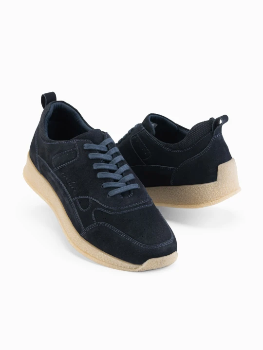 Zdjęcie produktu Lekkie męskie sneakersy zamszowe w stylu sportowym – granatowe V2 - Rozmiar: 44 Ombre Clothing