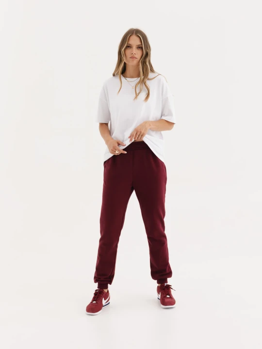 Zdjęcie produktu LEKKIE SPODNIE CELINE BORDOWE XS - Flawless