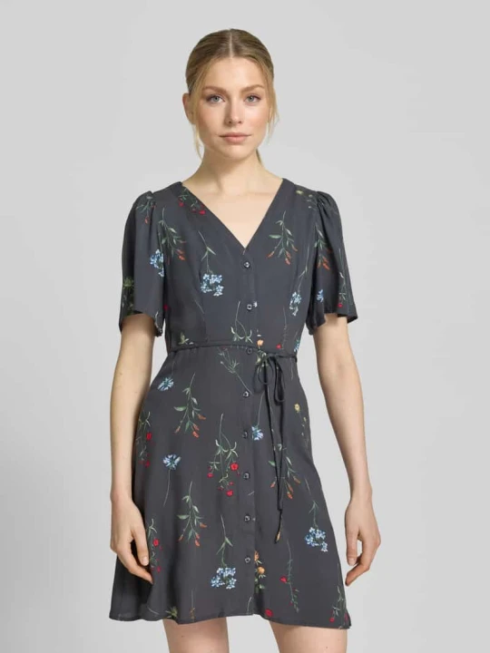 Zdjęcie produktu Lekko rozkloszowana sukienka mini z czystej wiskozy model 'ALBA' Vero Moda Grafitowy