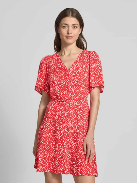 Zdjęcie produktu Lekko rozkloszowana sukienka mini z czystej wiskozy model 'ALBA' Vero Moda Czerwony