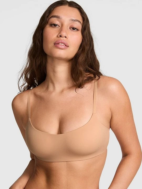 Zdjęcie produktu Lekko usztywniany biustonosz bez fiszbin Marshmallow Victoria's Secret Beżowy
