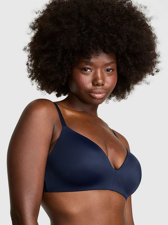 Zdjęcie produktu Lekko usztywniany biustonosz Wear Everywhere bez fiszbin Victoria's Secret Niebieski