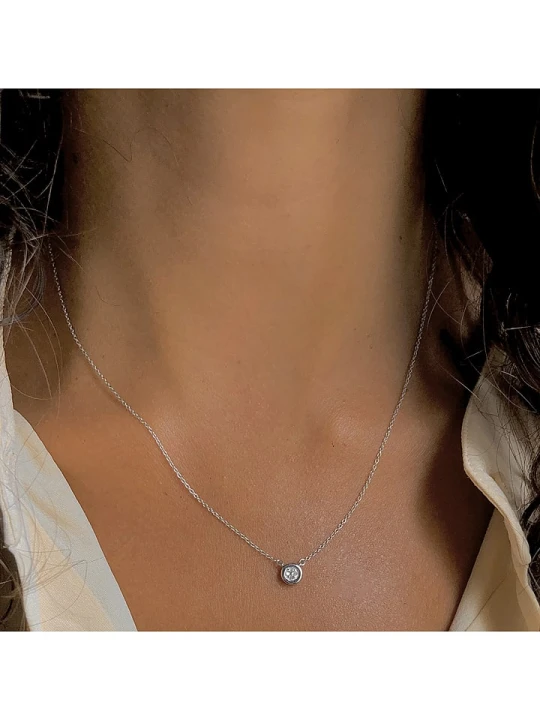 Zdjęcie produktu Les Petites Précieuses Srebrny naszyjnik z zawieszką z diamentem - dł. 39 cm rozmiar: onesize
