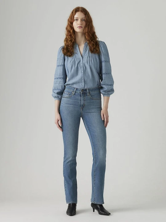 Zdjęcie produktu Levi's Dżinsy "725" - Bootcut fit - w kolorze niebieskim rozmiar: W30 / L32