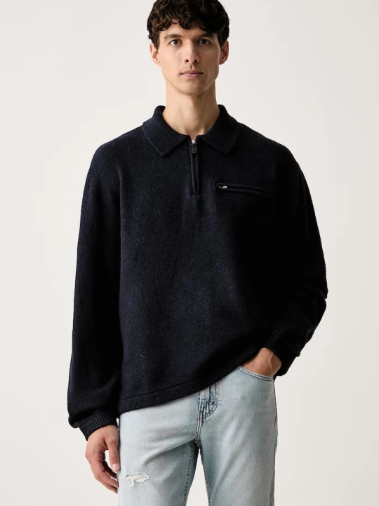 Zdjęcie produktu Levi's sweter męski z dodatkiem wełny BOULDER COLLARED HALF ZIP granatowy